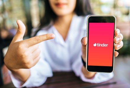 Does Tinder Notify Screenshots