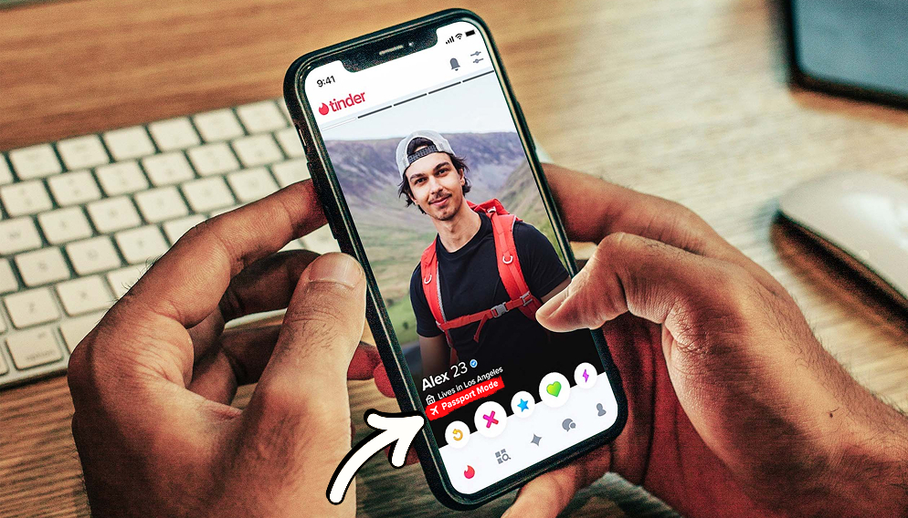 Does Tinder Show That You Are Using Passport?